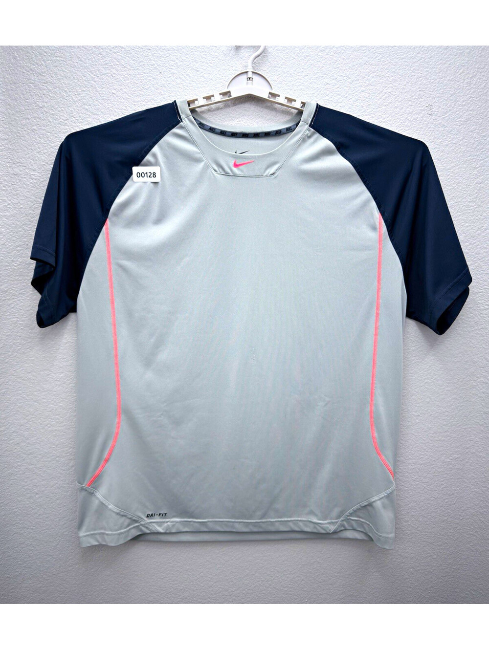 Nike Dri-FIT Men's 2XL Crew Neck Colorblock Breathable T-Shirt Gray/Black/Pink